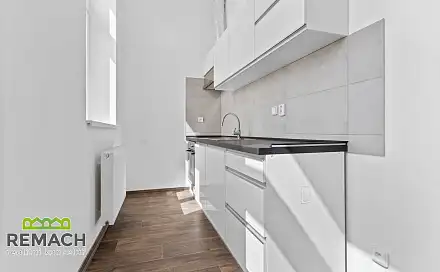 Pronájem bytu 1+kk 28 m², Riegrova, Náchod