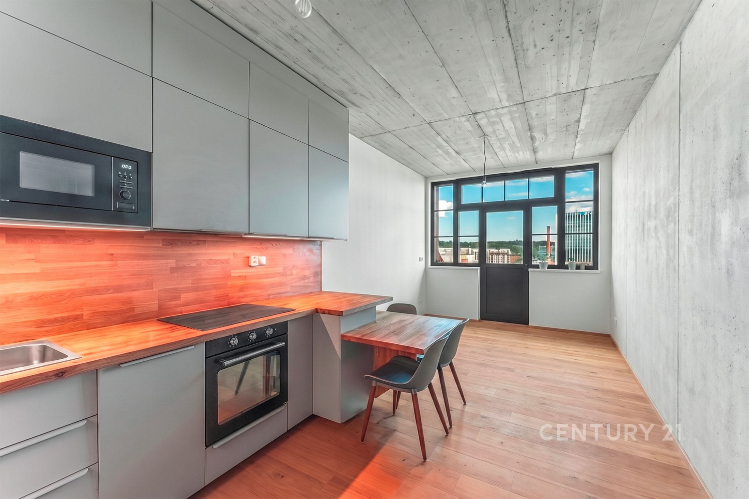 Pronájem bytu 1+kk 33 m²