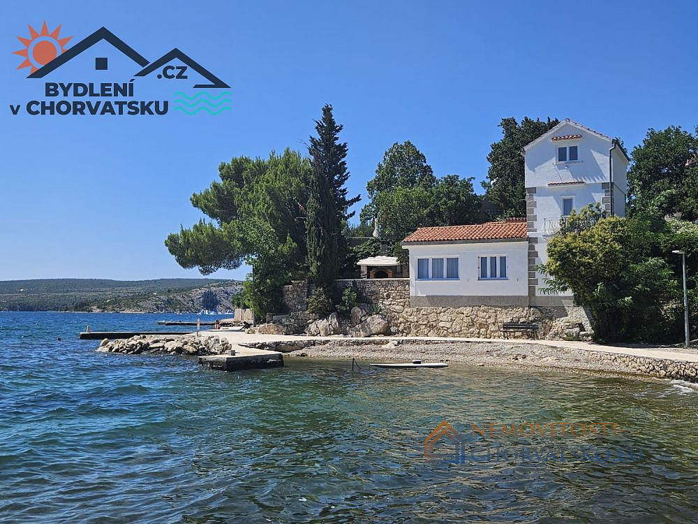 Prodej domu 198 m² s pozemkem 246 m², Maslenica