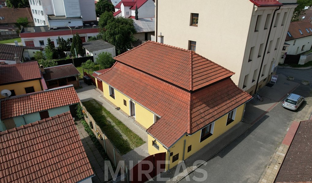 Prodej domu 95 m² s pozemkem 346 m², Lysá nad Labem – náhled fotky 2