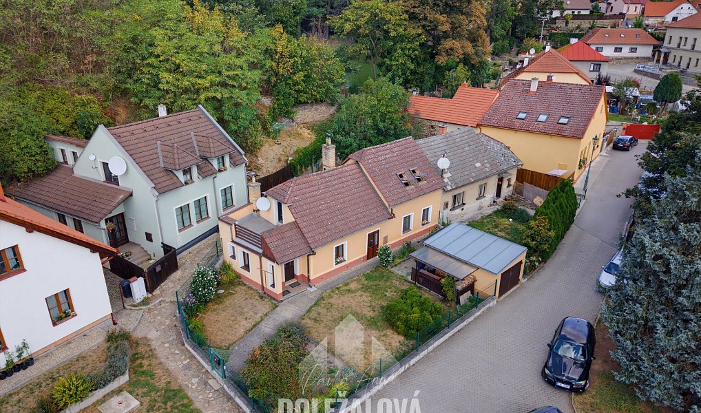 Prodej domu 131 m² s pozemkem 275 m², Brtnice – fotka 1 z 28