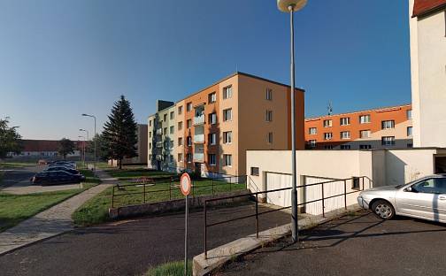 Prodej bytu 3+1 82 m², Liliová, Kralovice, okres Plzeň-sever