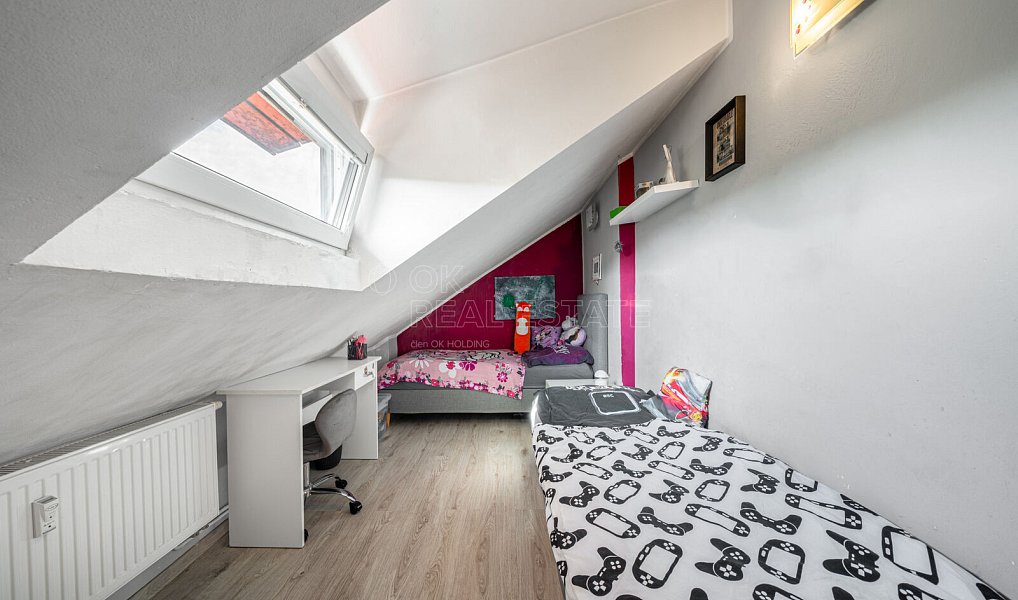 Prodej bytu 3+1 89 m², Ostrov – náhled fotky 9
