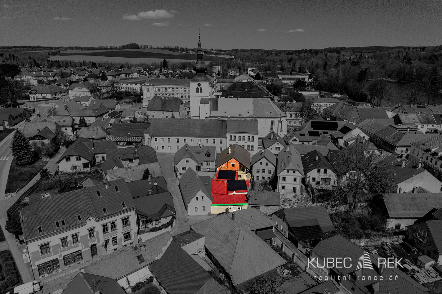 Prodej domu 270 m² s pozemkem 430 m² – pohled 4