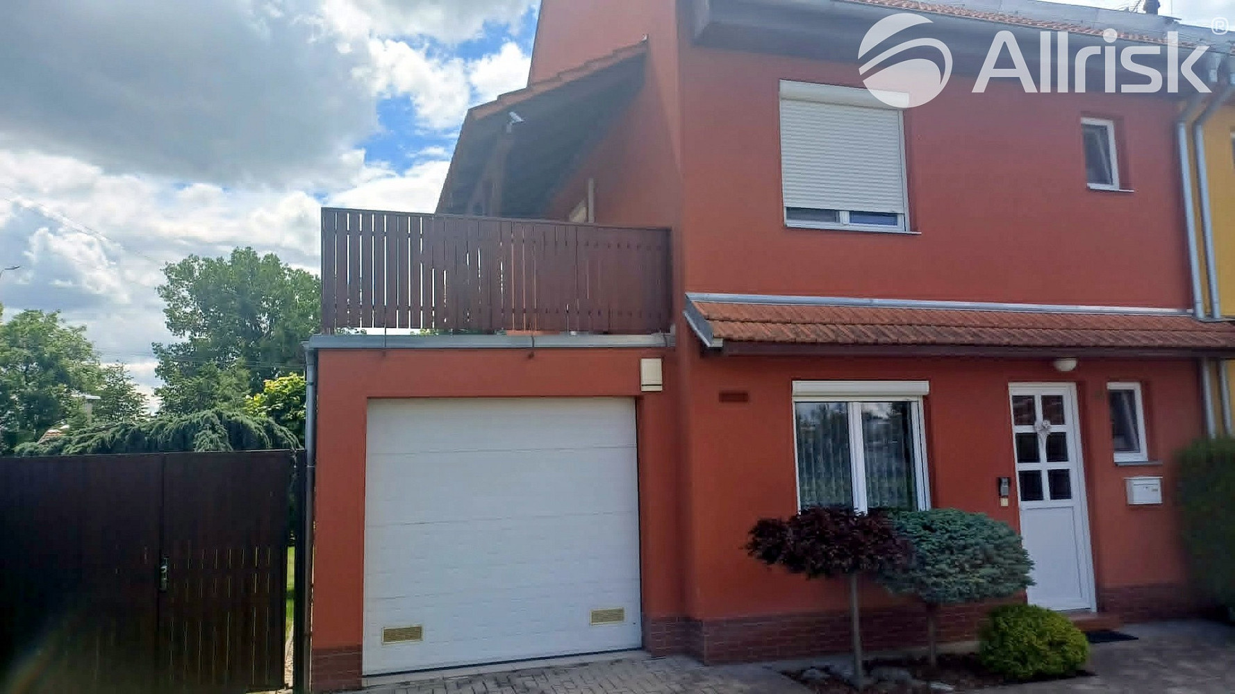 Prodej domu 120 m² s pozemkem 324 m² – fotografie 2