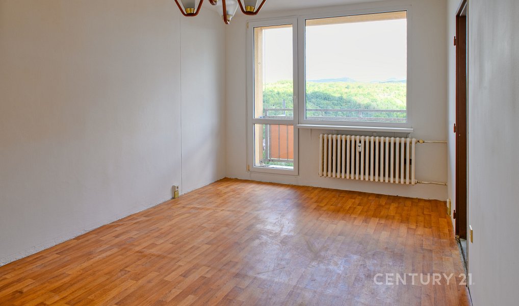 Pronájem bytu 2+1 47 m², Bílina – náhled fotky 2