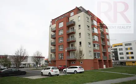 Pronájem bytu 1+kk 40 m²