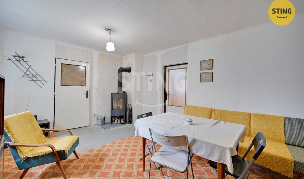 Prodej domu 138 m² s pozemkem 767 m², Hevlín – náhled fotky 10
