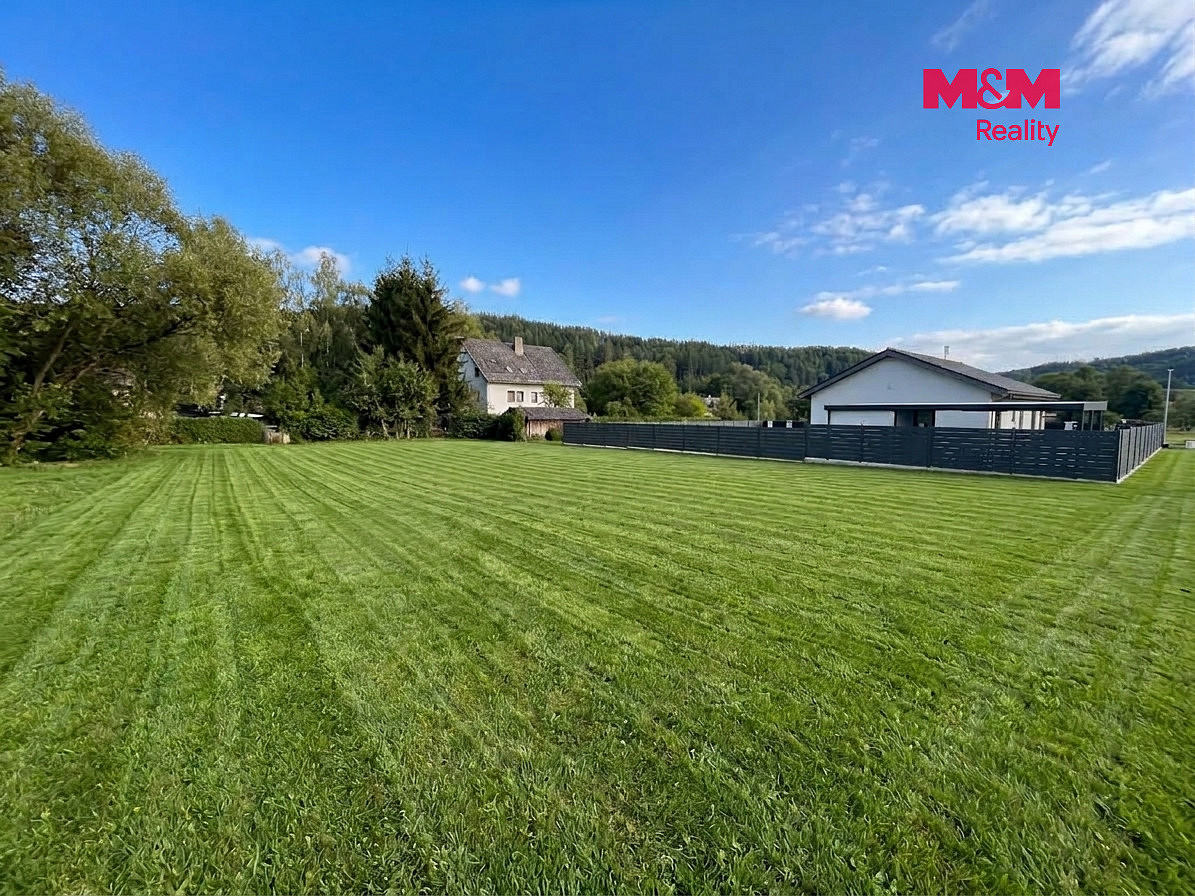 Prodej stavebního pozemku 1 099 m² – fotografie 3