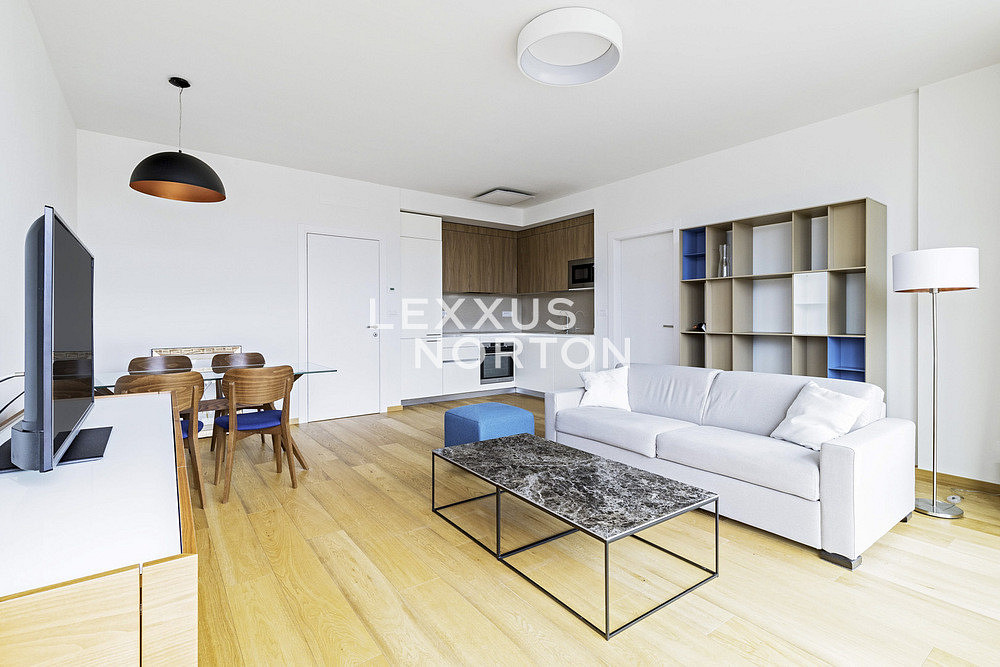 Pronájem bytu 2+kk 60 m² – fotografie 2