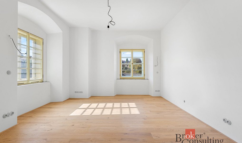 Prodej bytu 1+kk 51 m², Jince – fotka 1 z 5
