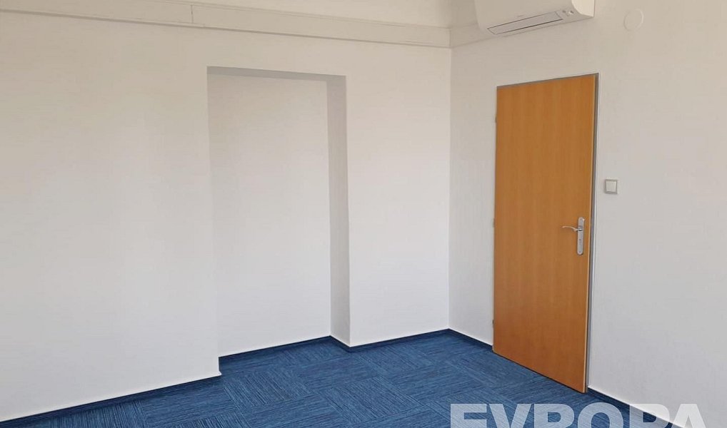 Pronájem kanceláře 27 m², Olomouc – náhled fotky 7