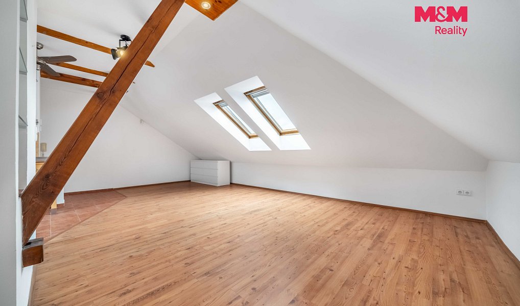 Prodej bytu 1+kk 55 m², Mníšek pod Brdy – náhled fotky 12