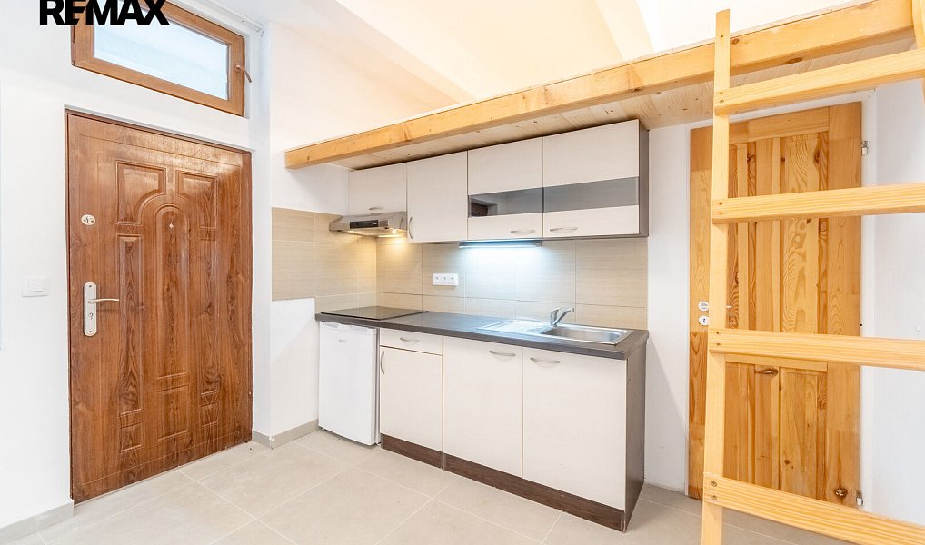 Prodej obchodních prostor 19 m², Praha – náhled fotky 5