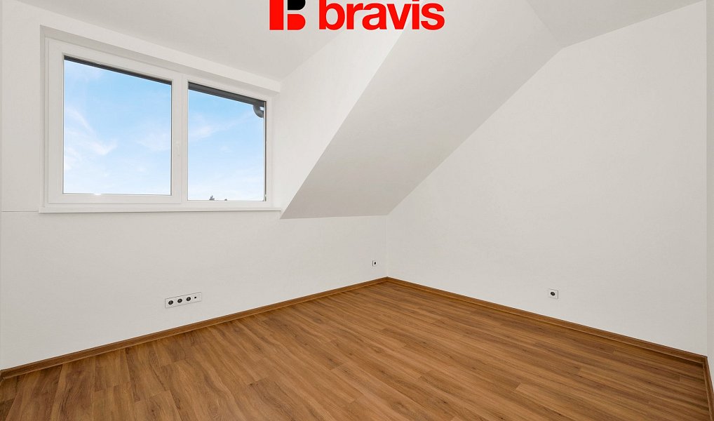 Pronájem bytu 4+kk 89 m², Rosice – náhled fotky 17