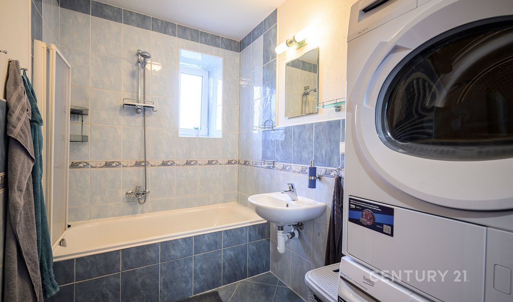 Prodej domu 180 m² s pozemkem 1 679 m², Červený Hrádek – náhled fotky 11