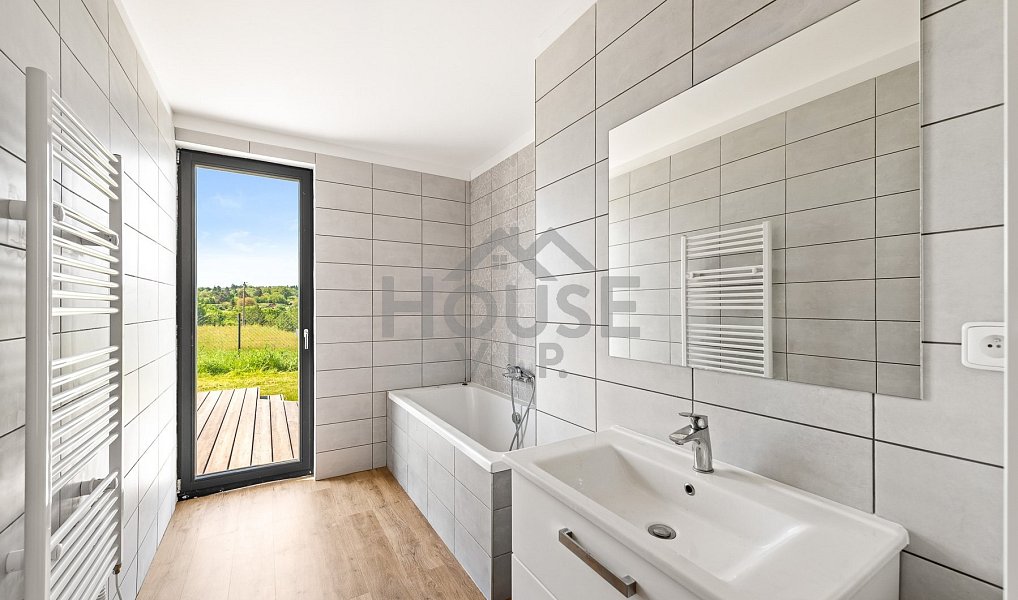 Prodej domu 82 m² s pozemkem 806 m², Chrást – náhled fotky 4