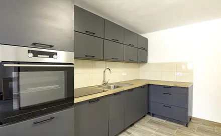 Prodej bytu 3+1 87 m², Vratěnín, okres Znojmo