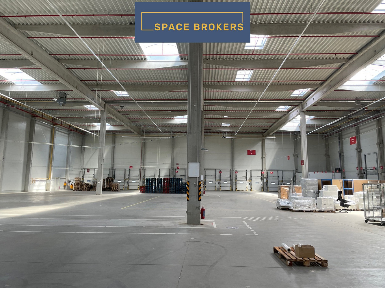 Pronájem skladovacích prostor 4 032 m² – fotografie 5