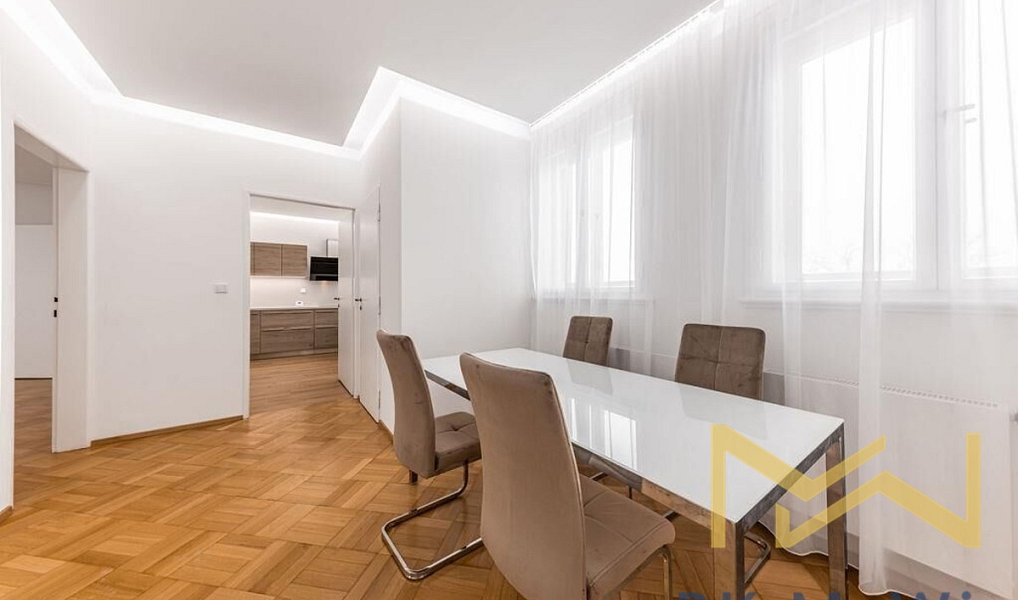 Pronájem bytu 4+1 142 m², Praha – náhled fotky 2