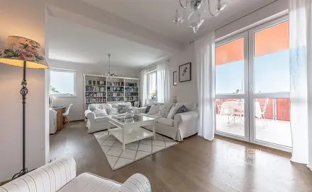 Prodej bytu 4+1 102 m², V javorech, Praha 9 - Horní Počernice