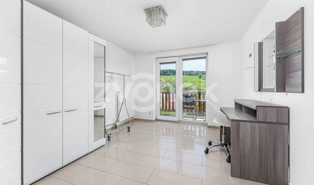 Prodej domu 258 m² s pozemkem 1 107 m², Všemina – náhled fotky 12