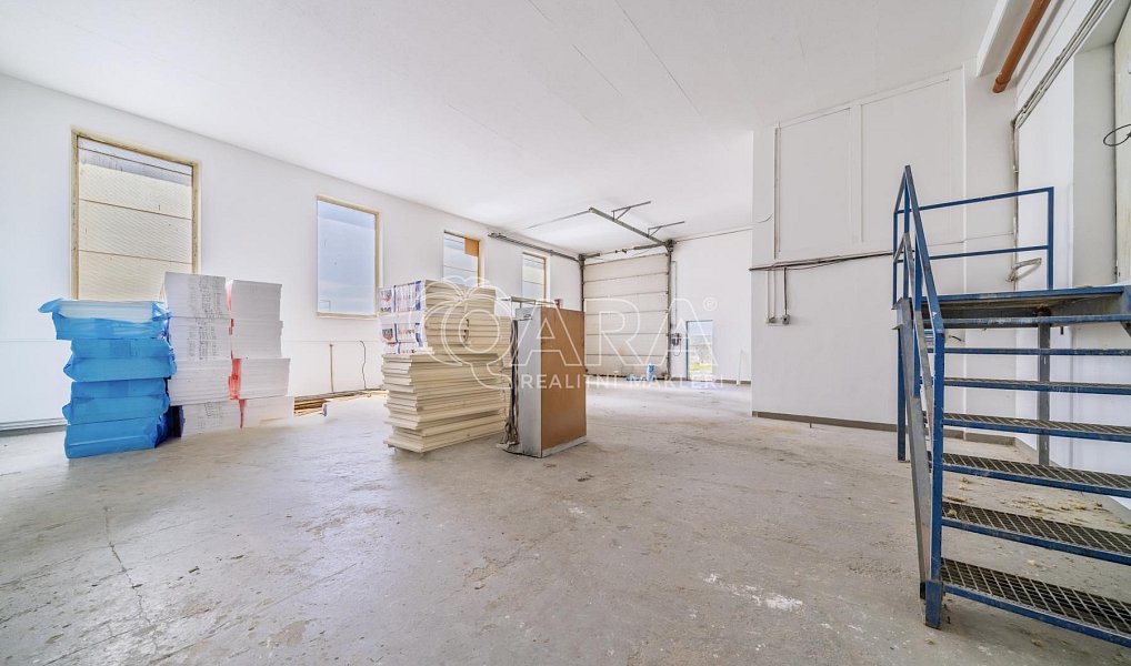 Pronájem skladovacích prostor 210 m², Sukorady – náhled fotky 2