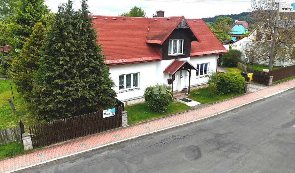 Prodej domu 154 m² s pozemkem 1 742 m², Krásná – náhled fotky 2