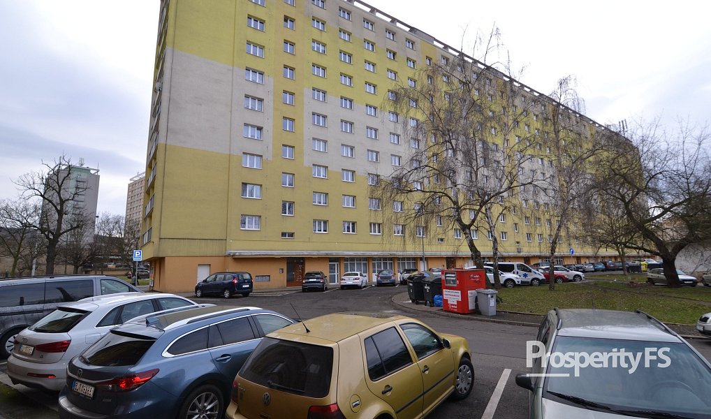 Pronájem bytu 3+1 72 m², Teplice – náhled fotky 3