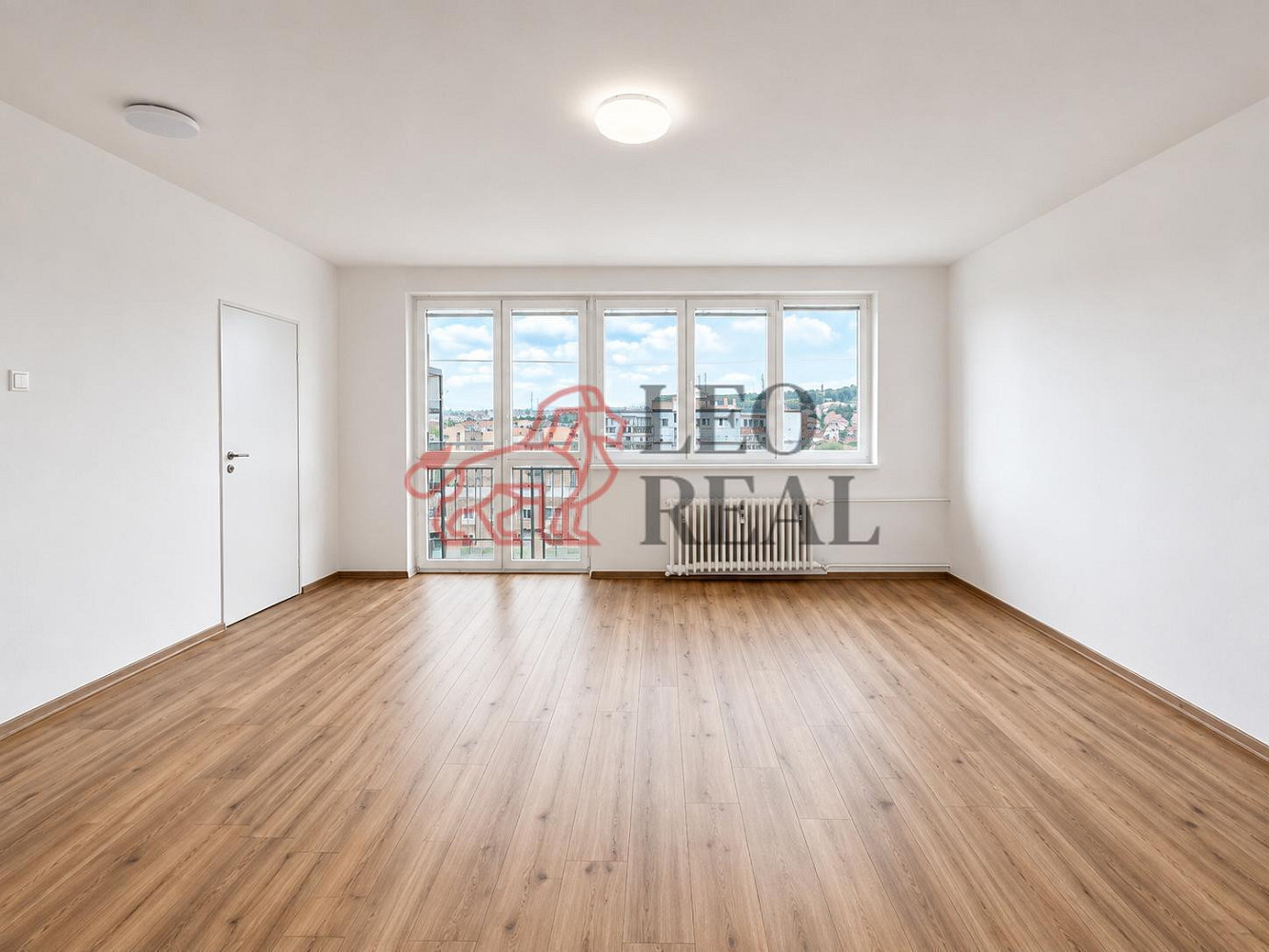 Pronájem bytu 3+kk s lodžií a sklepem, 80 m², Hradební, Příbram