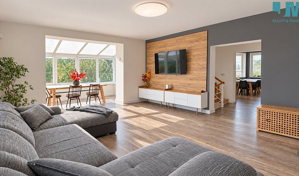 Prodej domu 330 m² s pozemkem 2 279 m², Kojetice – náhled fotky 9