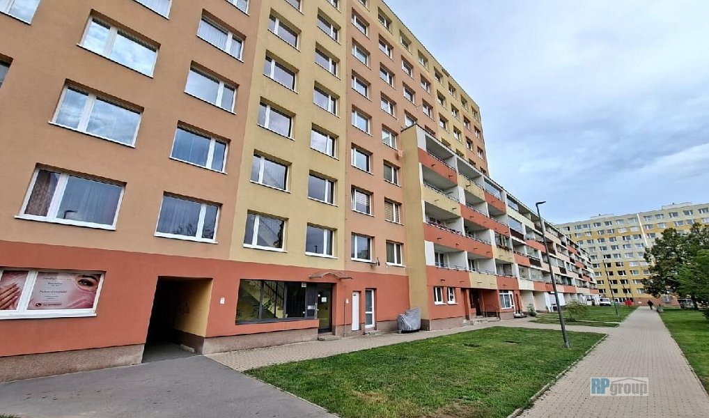 Prodej bytu 2+kk 41 m², Kladno – náhled fotky 17