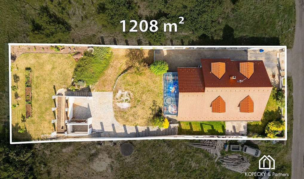 Prodej domu 252 m² s pozemkem 1 208 m², Nelahozeves – náhled fotky 35