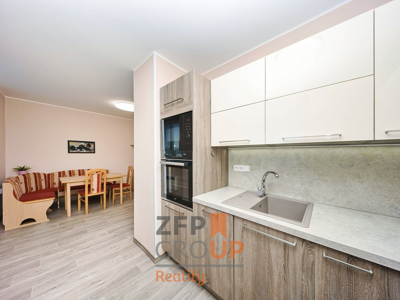 Prodej bytu 4+1 111 m² – fotografie 3