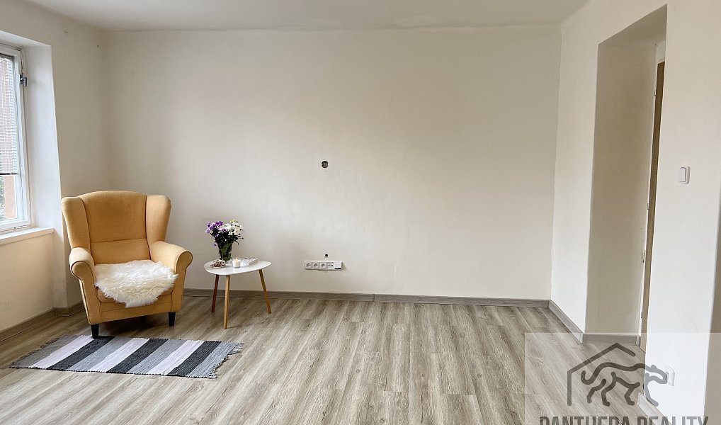 Pronájem bytu 2+1 56 m², Kopřivnice – náhled fotky 3