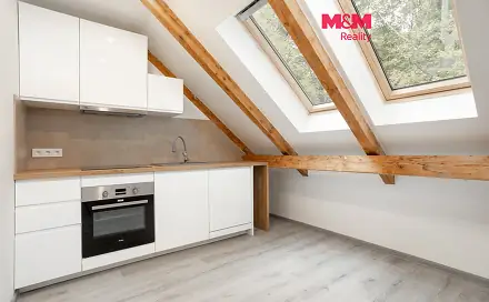 Pronájem bytu 2+kk 57 m², Jičínská, Ostrava - Výškovice