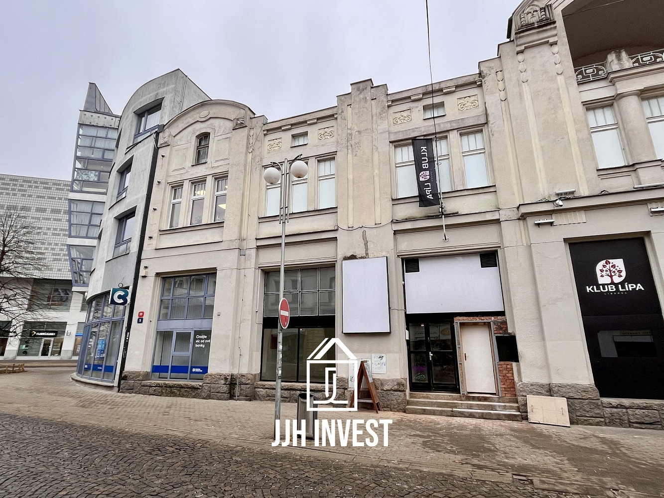 Pronájem obchodních prostor 79 m²
