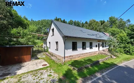 Prodej domu 215 m² s pozemkem 987 m², Radvanice, okres Trutnov