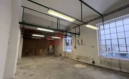 Pronájem skladového prostoru cca 69 m2, Drážďanská, Ústí nad Labem - Krásné Březno