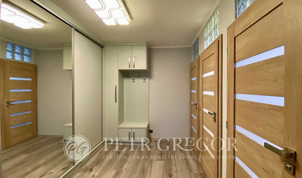 Pronájem bytu 1+kk 35 m², Poděbrady – náhled fotky 2