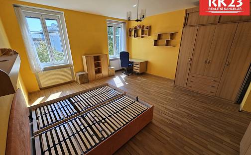 Prodej bytu 2+1 73 m², Nádražní náměstí, Mariánské Lázně, okres Cheb