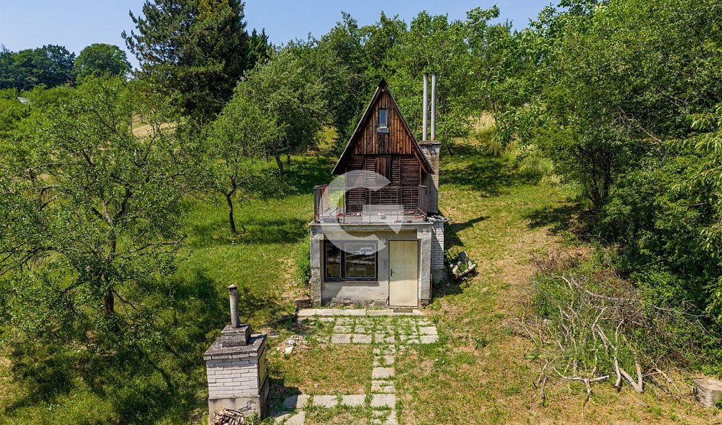 Prodej chaty/chalupy 32 m² s pozemkem 1 963 m², Uherský Brod – fotka 1 z 13