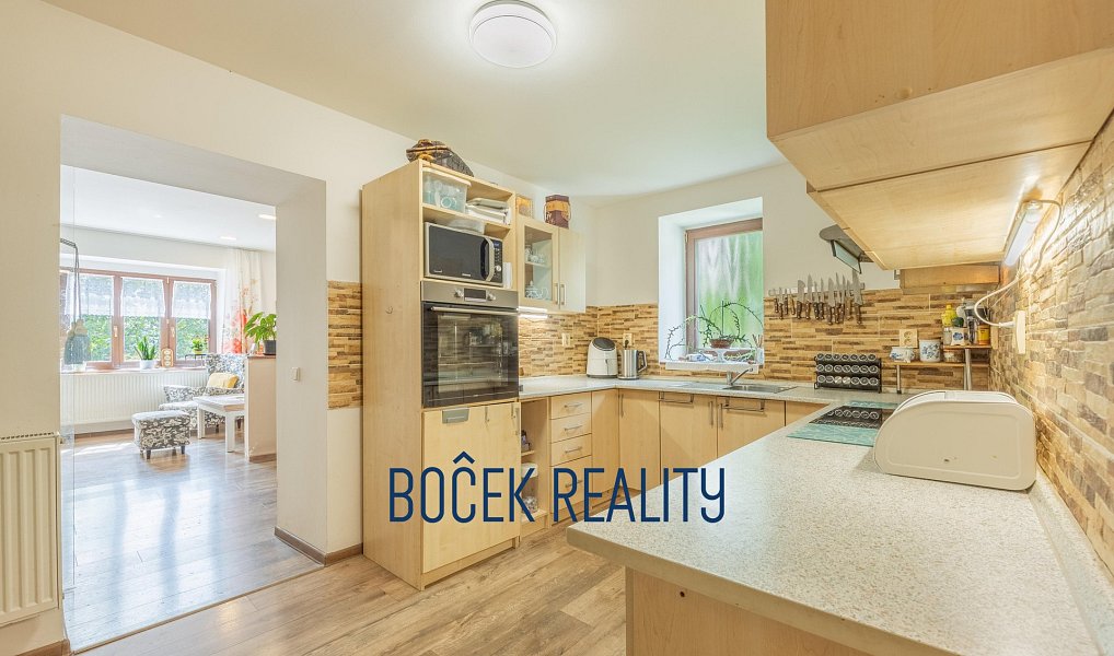 Prodej domu 211 m² s pozemkem 1 356 m², Sýkořice – náhled fotky 7