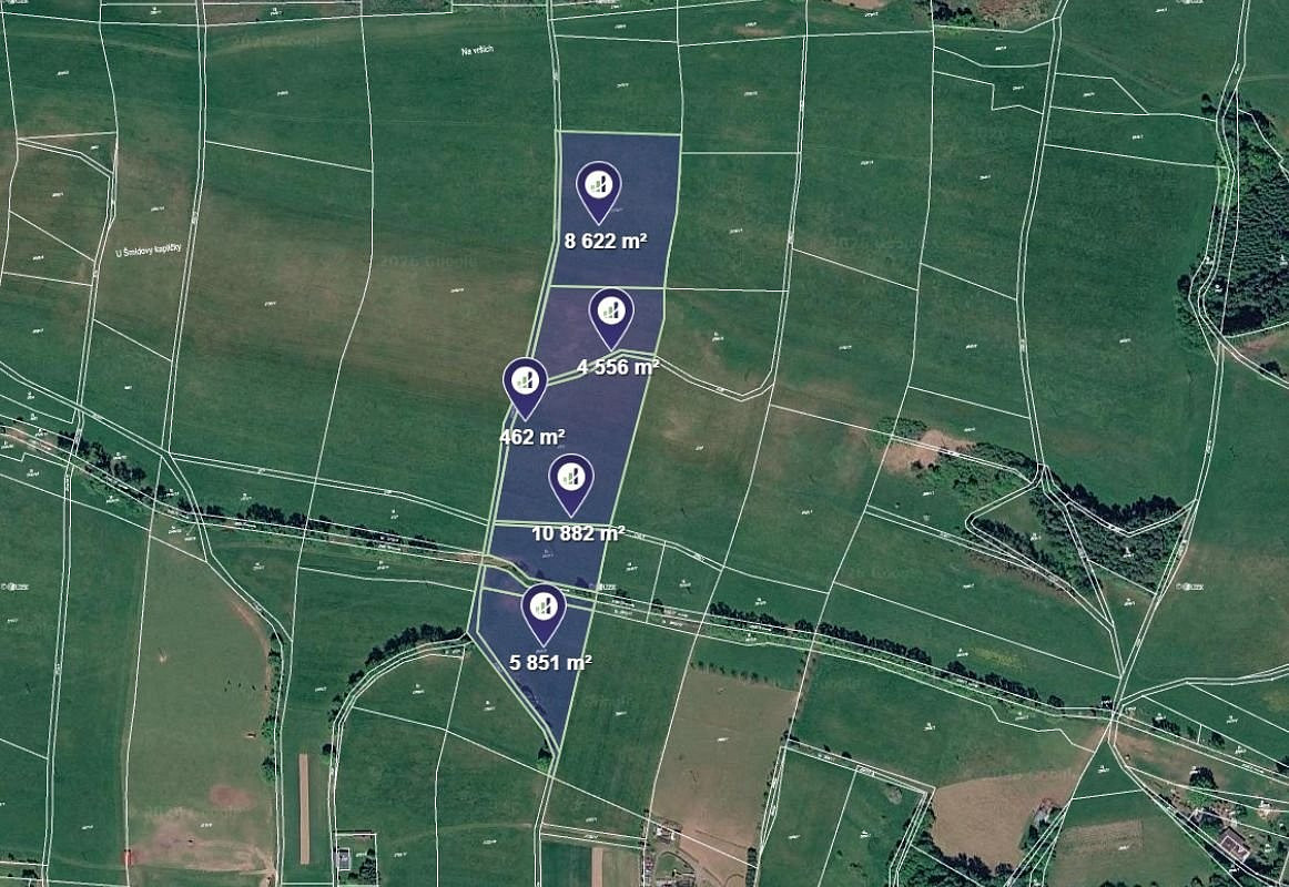 Prodej pole 30 373 m², Čistá u Horek