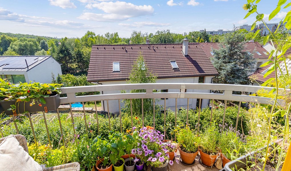Prodej bytu 2+kk 64 m², Praha – náhled fotky 2