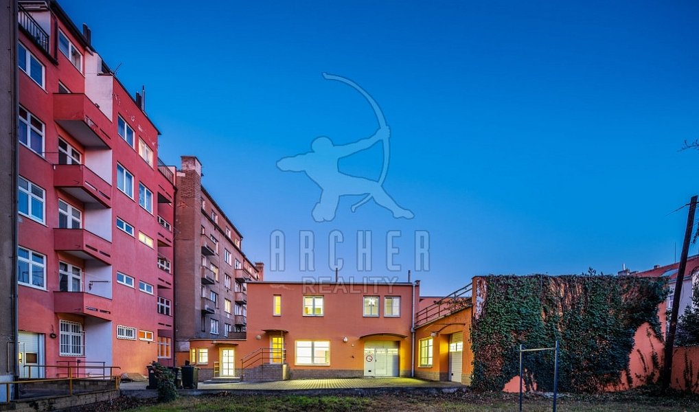 Prodej kanceláře 393 m², Praha – náhled fotky 4