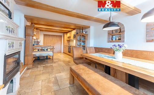 Prodej domu 188 m² s pozemkem 182 m², Svatovavřinecká, Velké Bílovice, okres Břeclav