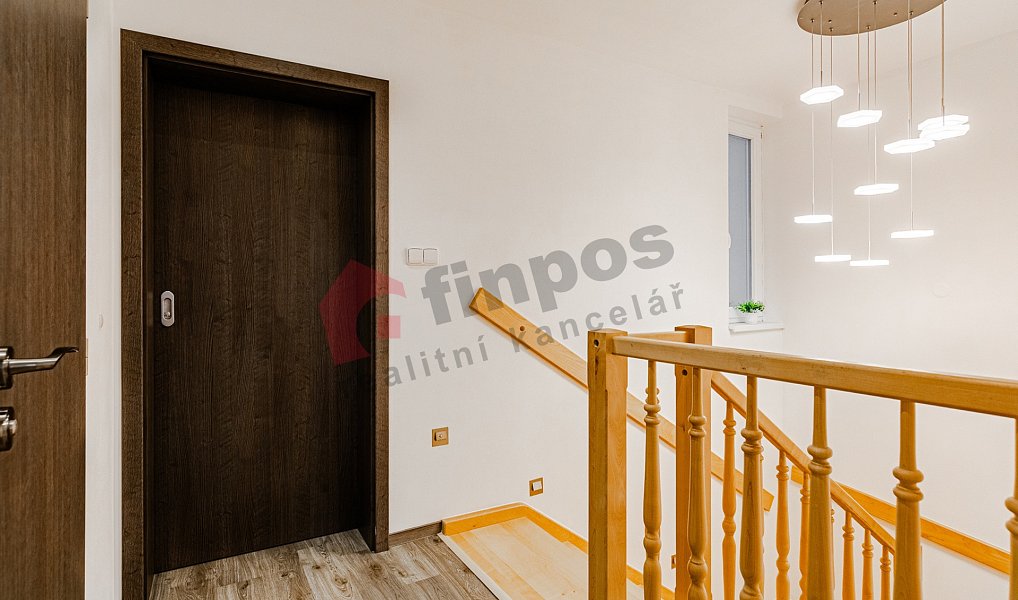 Prodej domu 149 m² s pozemkem 408 m², Býkev – náhled fotky 4
