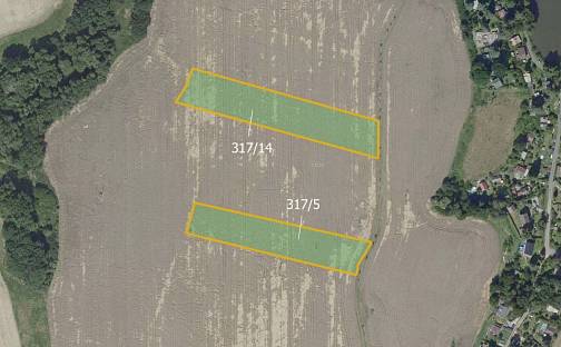 Prodej pole 17 139 m², Březí, okres Praha-východ