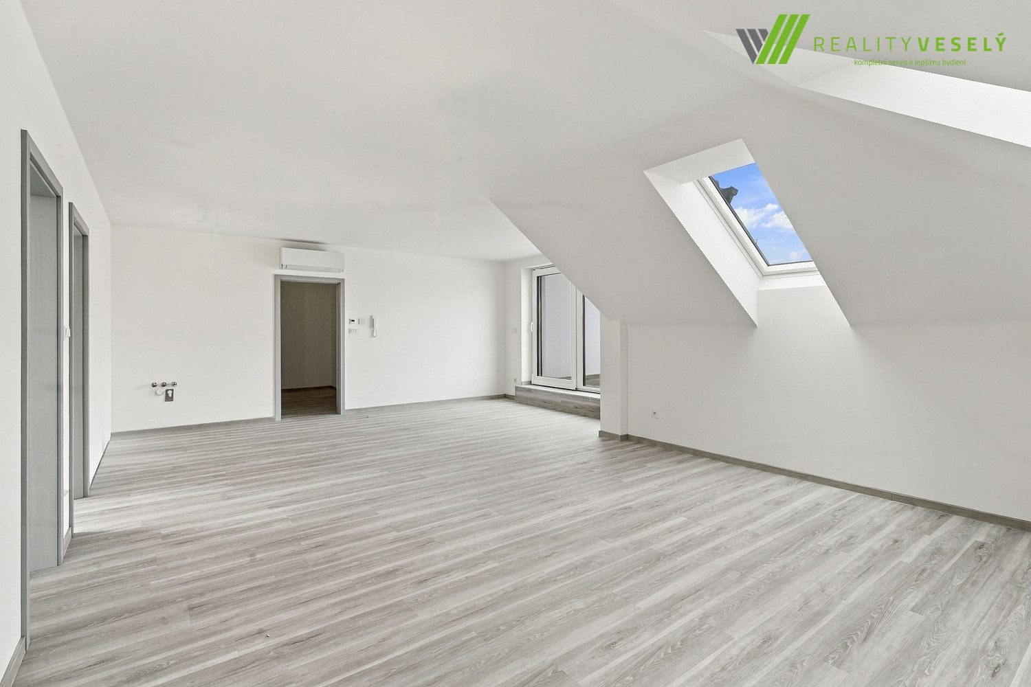 Prodej bytu 3+kk 93 m² – fotografie 4